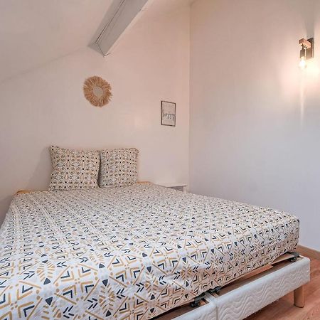 Liberation - F2 Apartment Near Disneyland Paris Montry Екстериор снимка