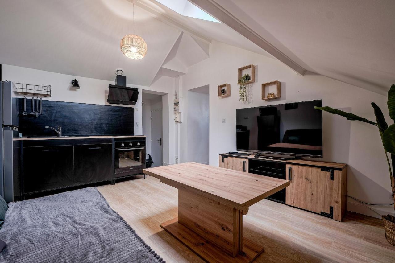 Liberation - F2 Apartment Near Disneyland Paris Montry Екстериор снимка
